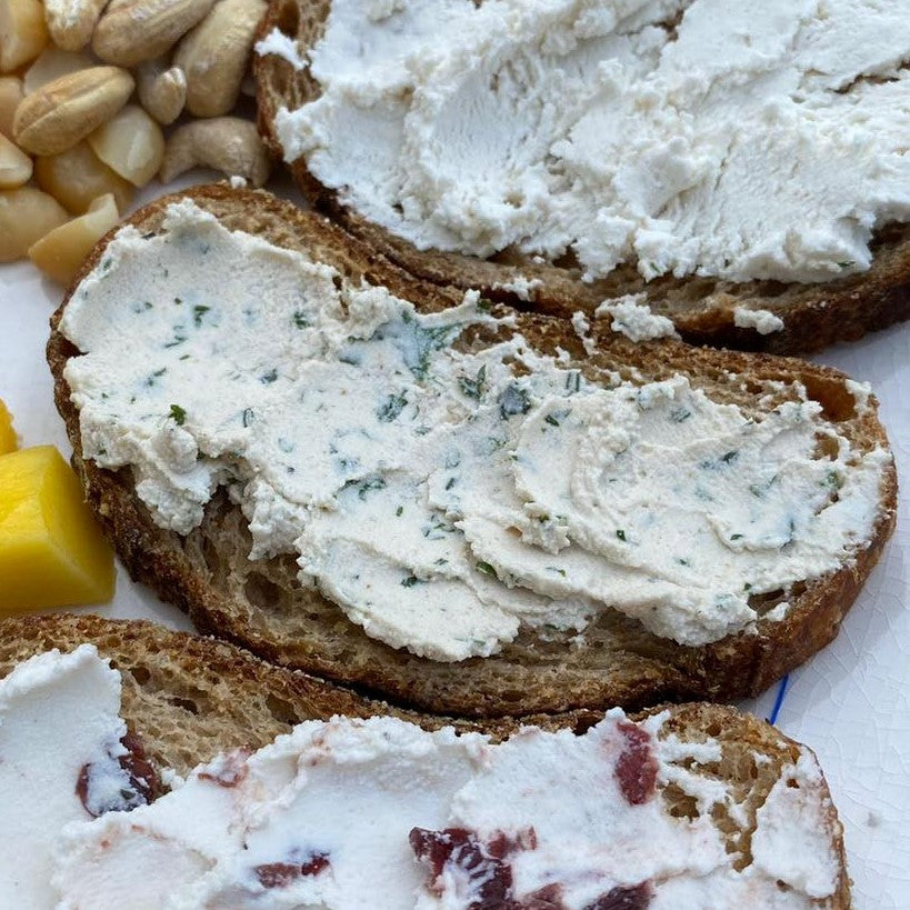 Vegan Cream Cheese-Garlic and Herb 160ml