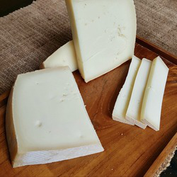 Hard Cheese 250gm(approx)-price up to weight