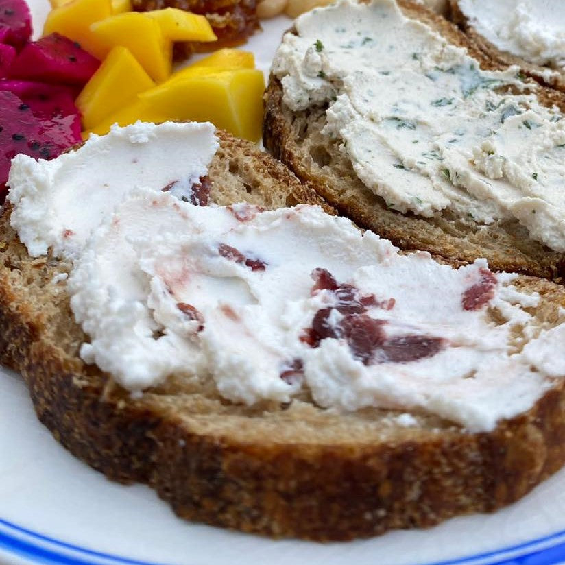 Vegan Cream Cheese-Cranberry 160ml